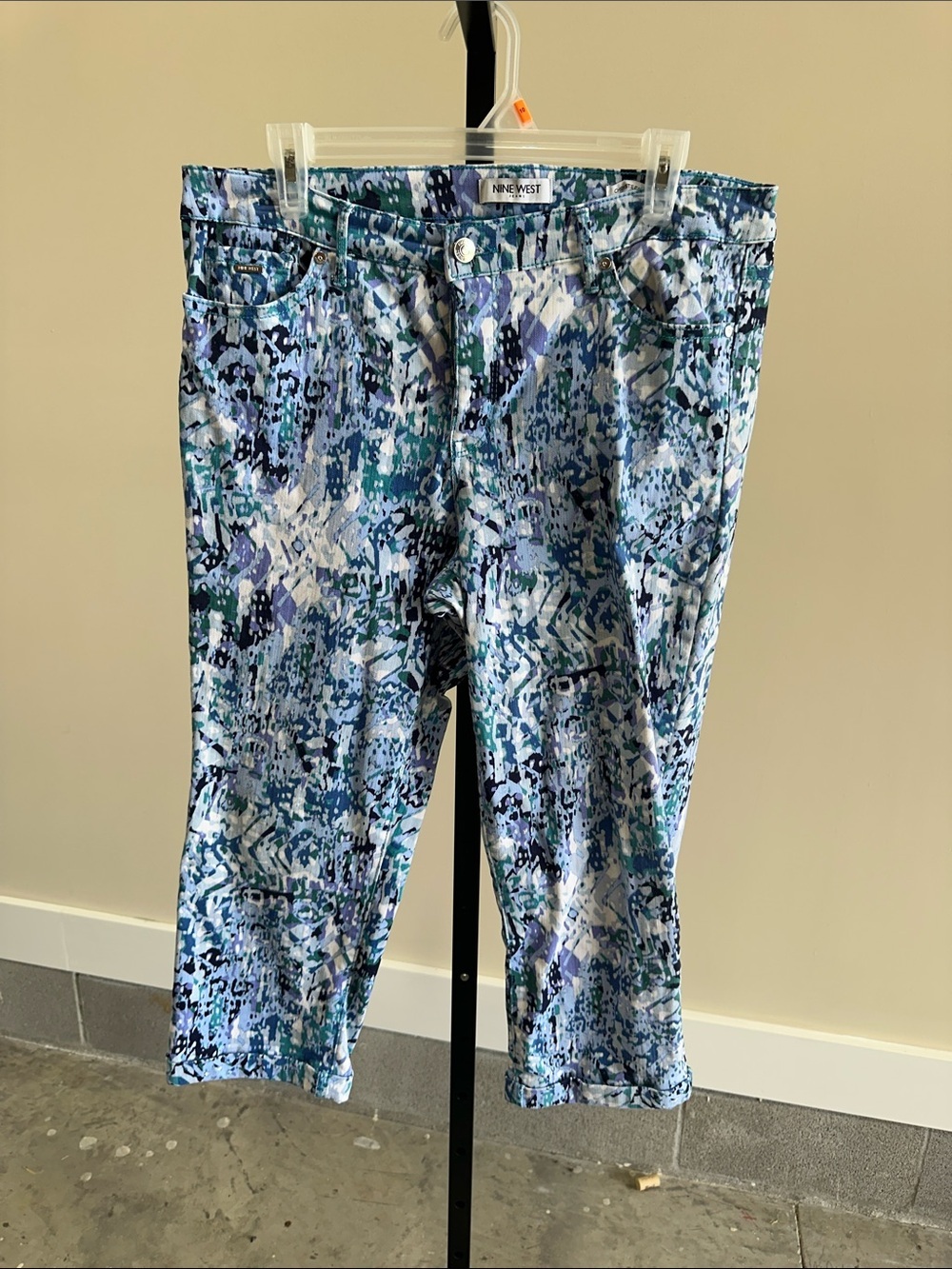 Nine West Chrystie Capri size 12 women’s